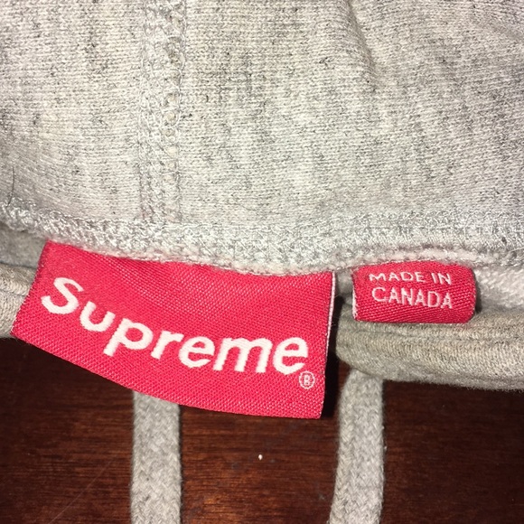 Supreme hoodie - Picture 1 of 2